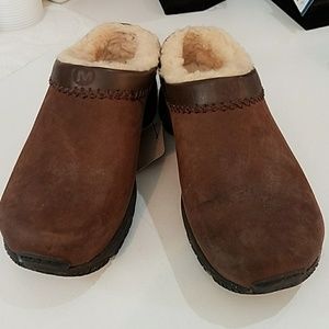 Merrell winter clog with sherpa lining